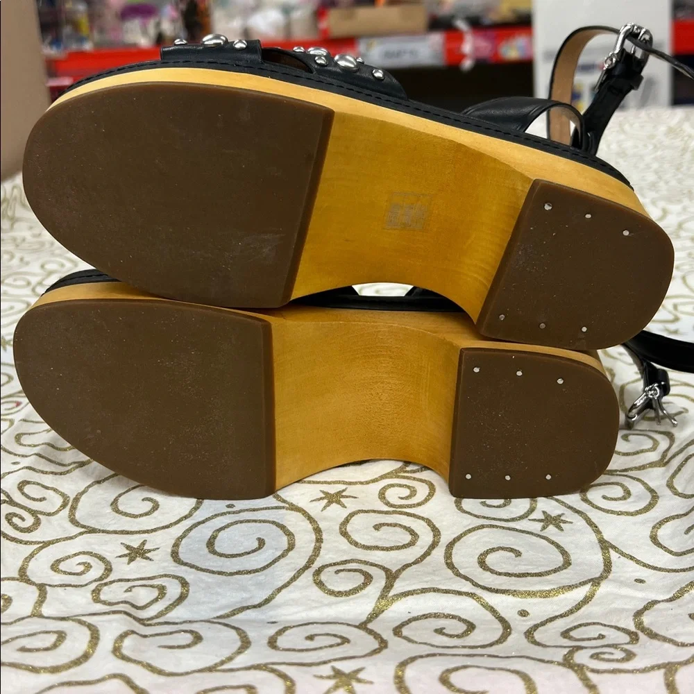 Coach Black and Tan Platform Sandals with Silver Studs NWOT - Picture 4 of 6